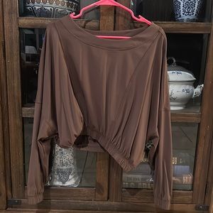 Balance Athletica outback collection slouch crop